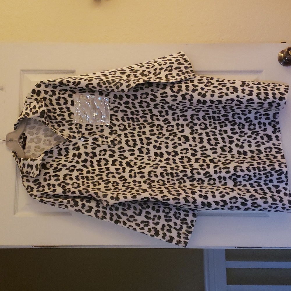 Ladles Italian Linen Leopard Print Shirtdress